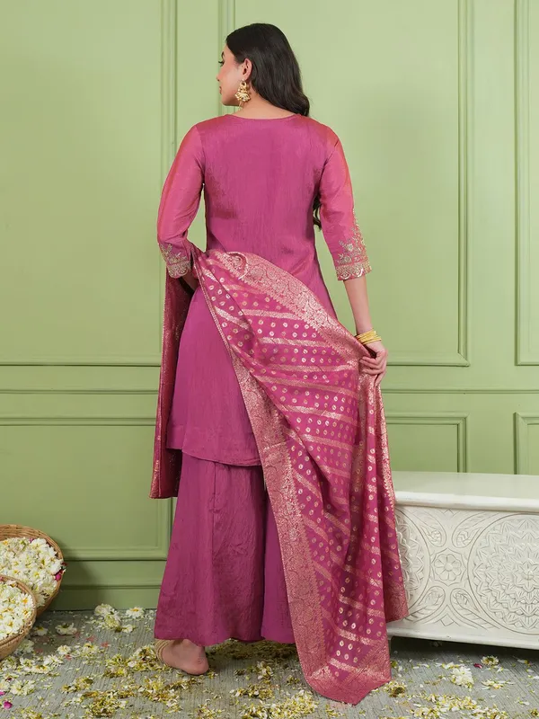 Pink_Silk_Blend_Embroidered_Straight_Kurta_Palazzo_Set_For_Women