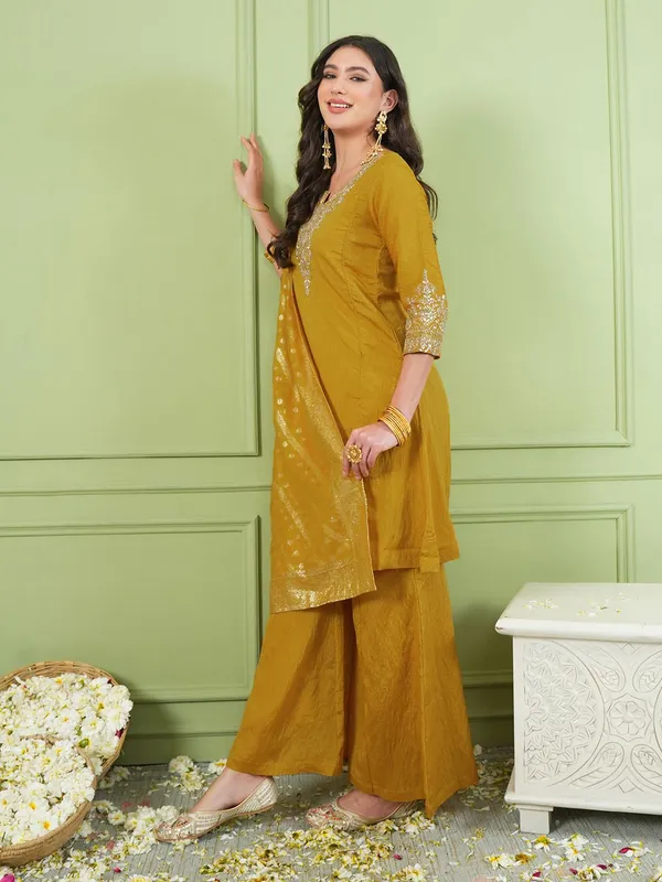 Gold_Silk_Blend_Straight_Embroidered_Kurta_Palazzo_Set_For_Women