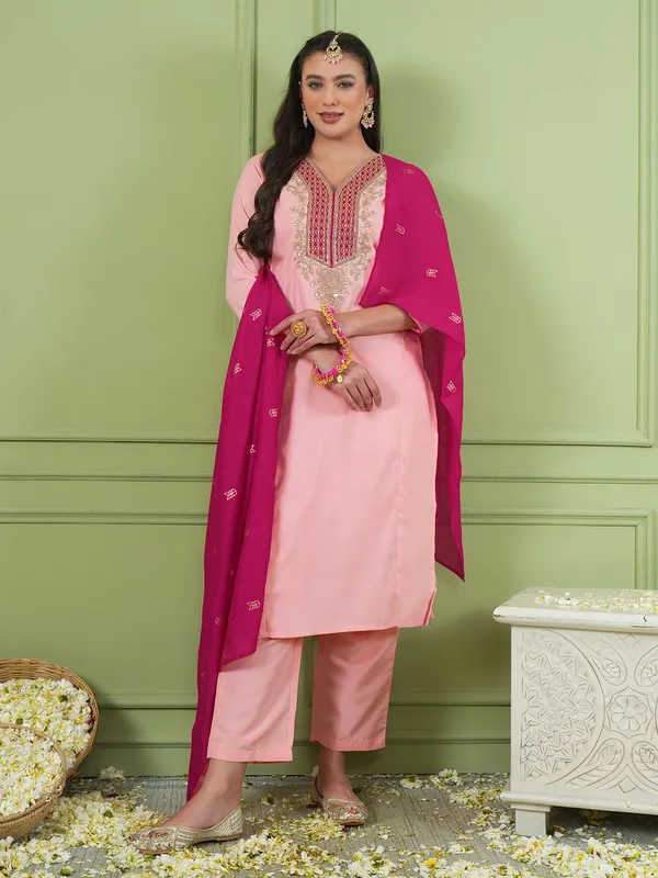 Peach_Cotton_Blend_Embroidered_Straight_Kurta_Pant_Set_For_Women