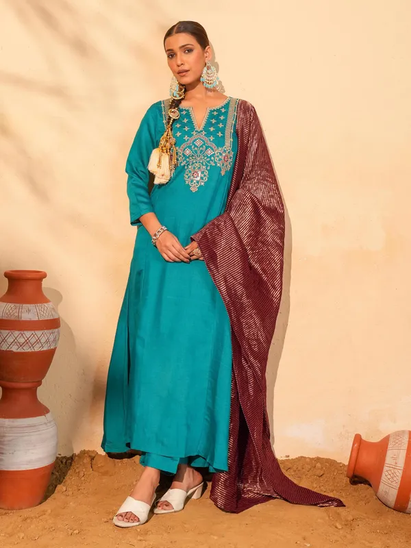 Light_Blue_Silk_Blend_Embroidered_Kurta_Pant_Dupatta_Set_For_Women