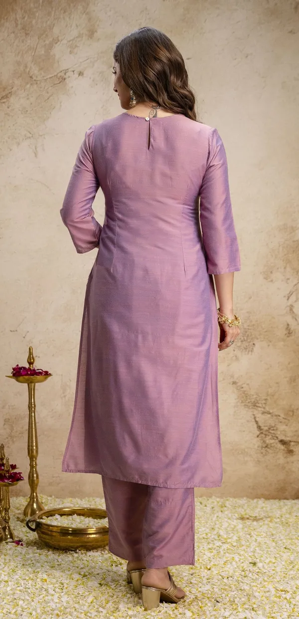 Pink_Silk_Blend_Kurta_Set_For_Women