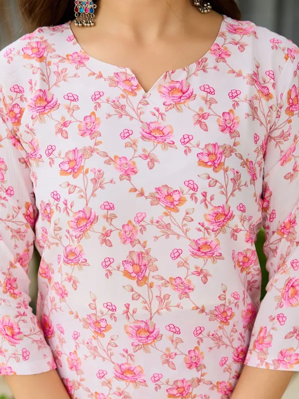 Pink_Silk_Blend_Floral_Printed_Straight_Kurta_Set_For_Women