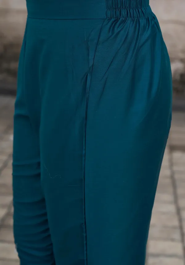 Multicolor_Viscose_Rayon_Straight_Embroidered_Kurta_Set_For_Women
