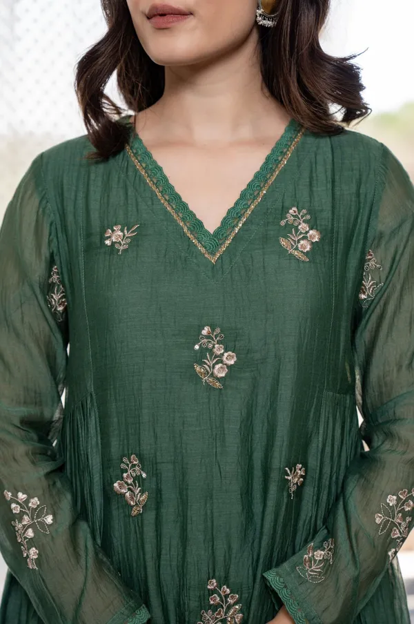 Green_Chanderi_Silk_Flared_Embroidered_Kurta_Set_For_Women