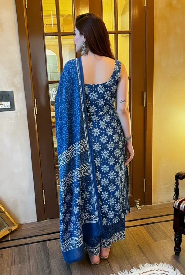 Purple_Viscose_Rayon_Printed_Straight_Kurta_Palazzo_Set_For_Women