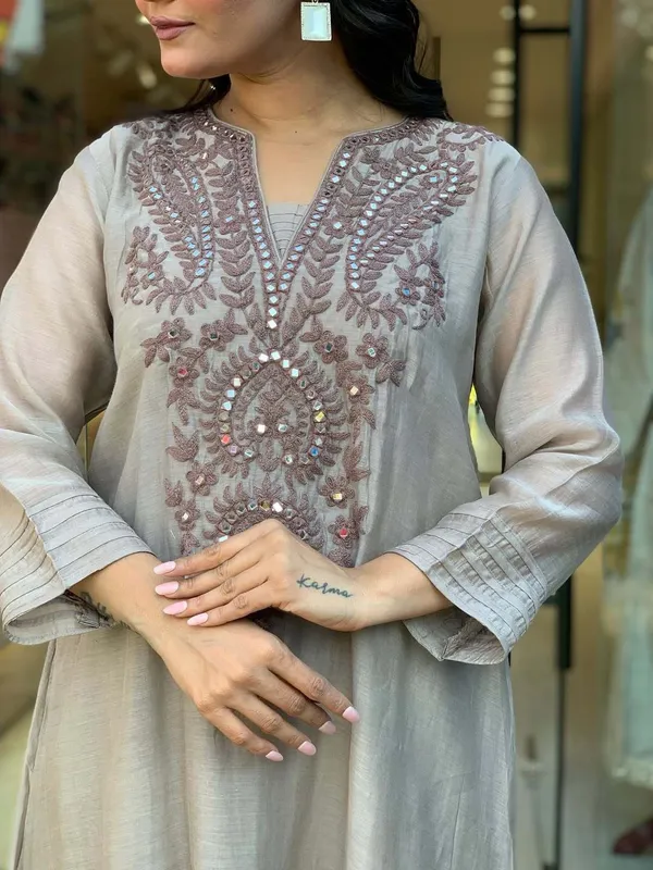 Beige_Muslin_Cotton_Straight_Embroidered_Kurta_Set_For_Women