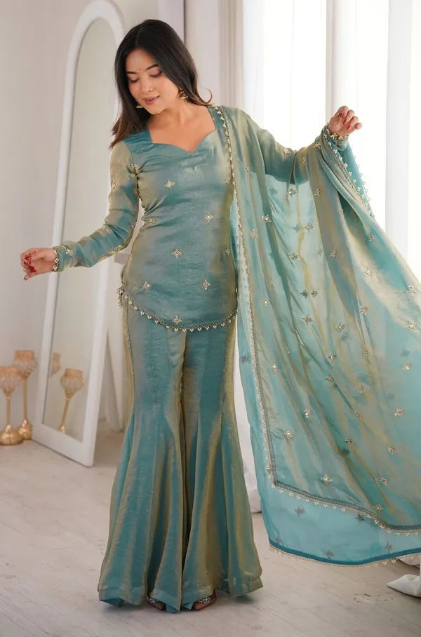 Green_Art_Silk_Embroidered_Sweetheart_Neck_Kurta_Sharara_Set_For_Women
