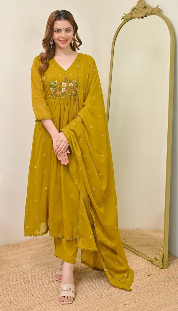 Yellow_Chanderi_Tiered_Floral_Embroidered_Kurta_Set_For_Women