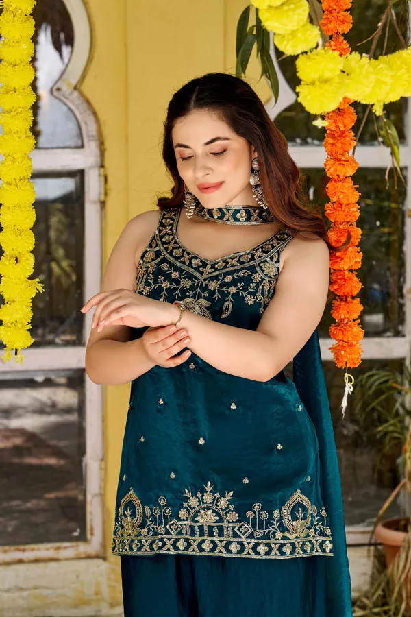 Green_Satin_Sleeveless_Embroidered_Kurta_Palazzo_Set_For_Women