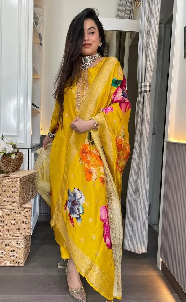 Yellow_Chanderi_Straight_Zari_Work_Kurta_Pant_Set_For_Women