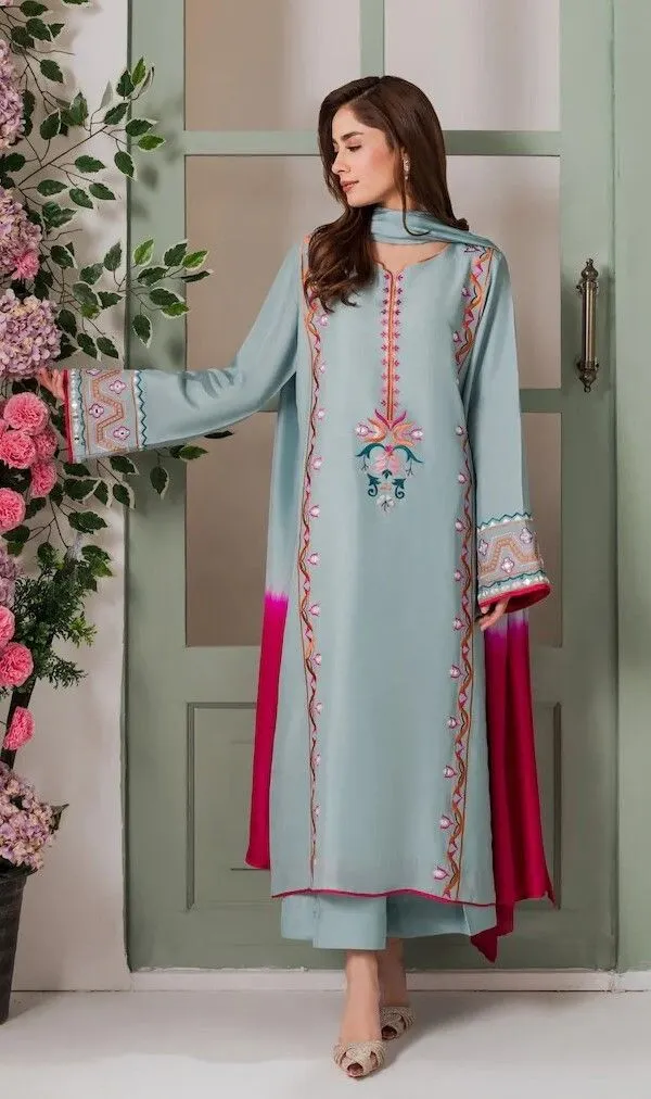 Green_Crepe_Straight_Fit_Floral_Embroidered_Kurta_Set_For_Women