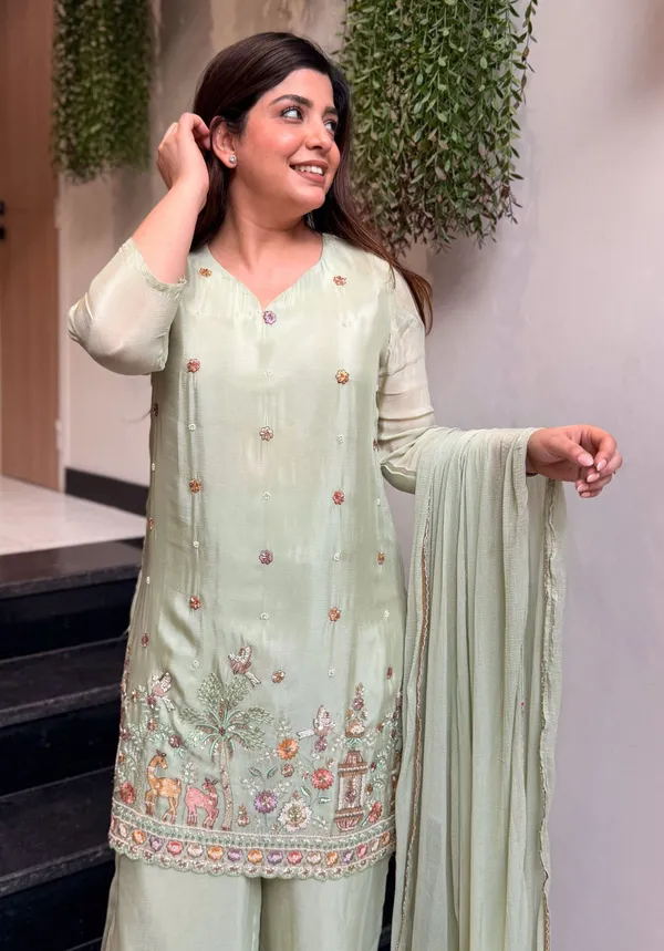 Pista_Green_Crepe_Straight_Embroidered_Kurta_Set_For_Women