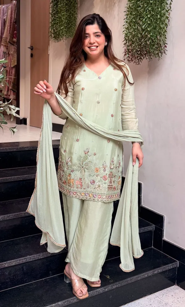 Pista_Green_Crepe_Straight_Embroidered_Kurta_Set_For_Women