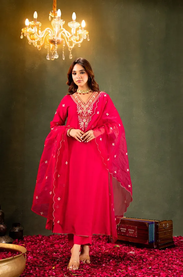Pink_Chanderi_Anarkali_Zari_Embroidered_Kurta_Churidar_Set_For_Women