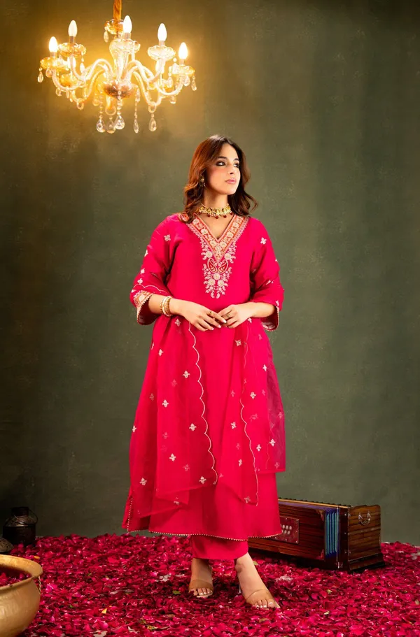 Pink_Chanderi_Anarkali_Zari_Embroidered_Kurta_Churidar_Set_For_Women