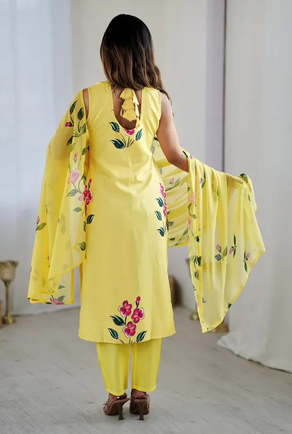 Yellow_Viscose_Rayon_Floral_Printed_Kurta_Pant_Set_For_Women