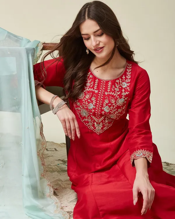 Red_Cotton_Blend_Straight_Paisley_Printed_Kurta_Palazzo_Set_For_Women