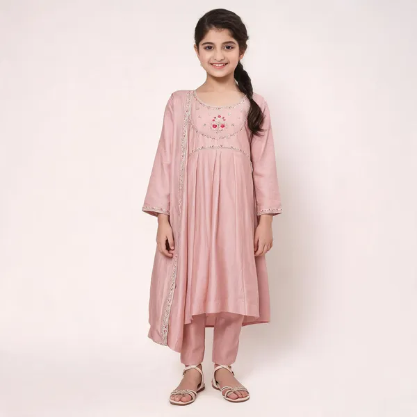 Pink_Silk_Blend_Embroidered_Kurta_Set_For_Girls