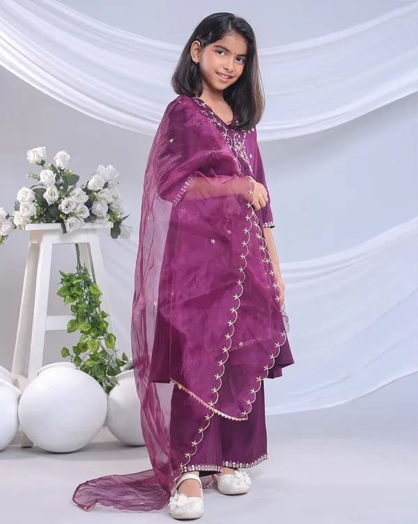 Purple_Viscose_Embroidered_Kurta_Set_For_Girls