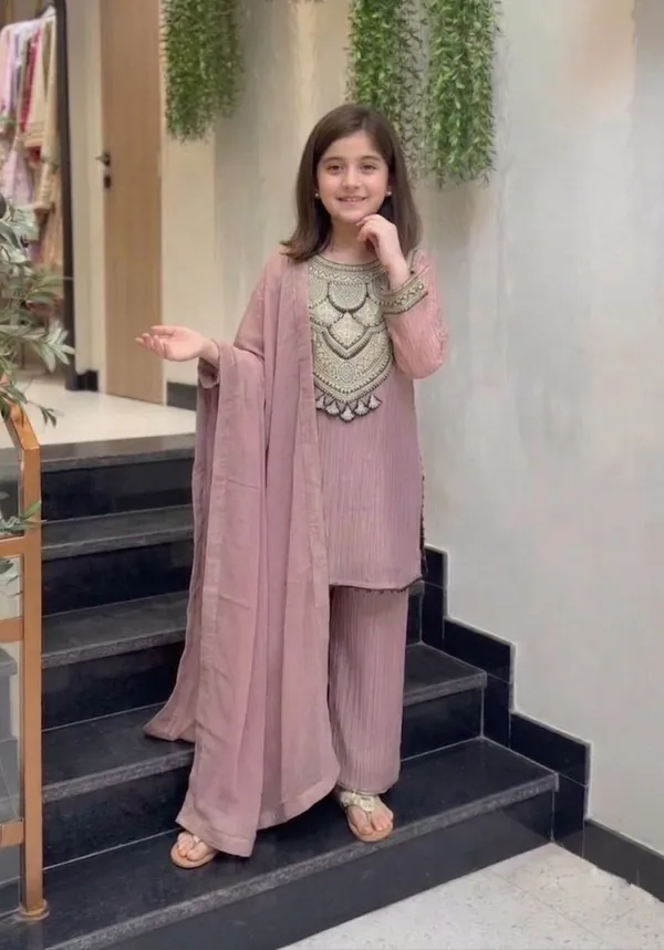 Onion_Pink_Silk_Blend_Embroidered_Kurta_Pyjama_Dupatta_Set_For_Girls