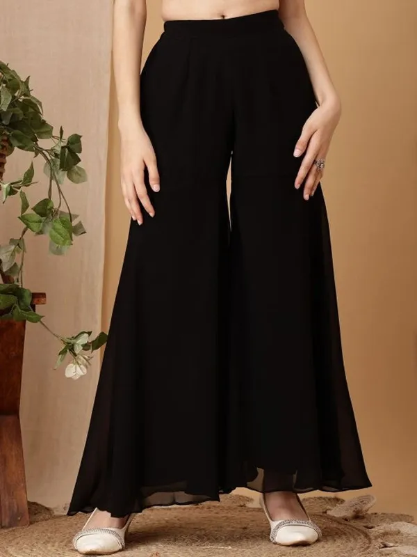 Black_Georgette_Embroidered_Kurta_And_Pyjama_Set_For_Girls
