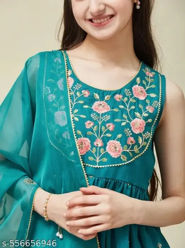 Green_Silk_Blend_Embroidered_Kurta_Dupatta_Set_For_Girls