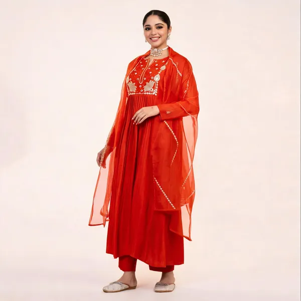 Red_Chanderi_Silk_Floral_Embroidered_Kurta_Set_For_Women