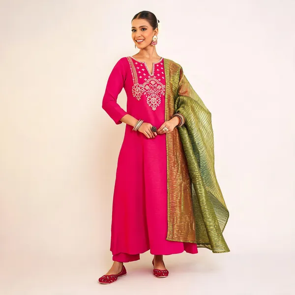 Pink_Silk_Blend_Embroidered_Kurta_Pant_Dupatta_Set_For_Women