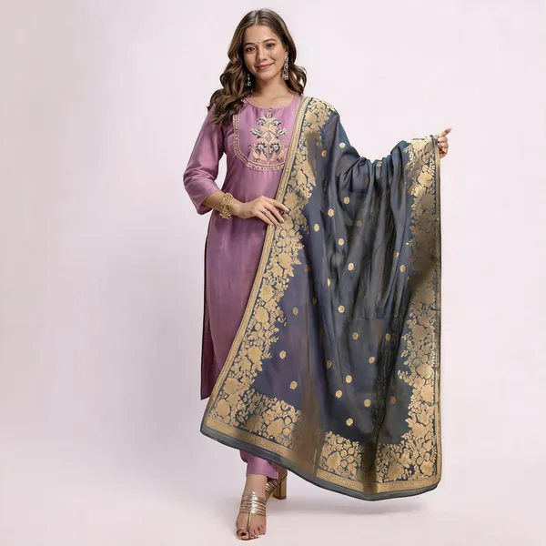 Pink_Silk_Blend_Kurta_Set_For_Women