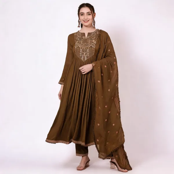 Dark_Green_Viscose_Chanderi_Embroidered_Kurta_Set_For_Women
