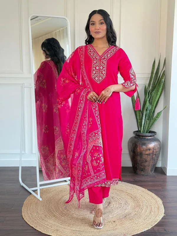 Pink_Cotton_Printed_Kurta_Set_For_Women
