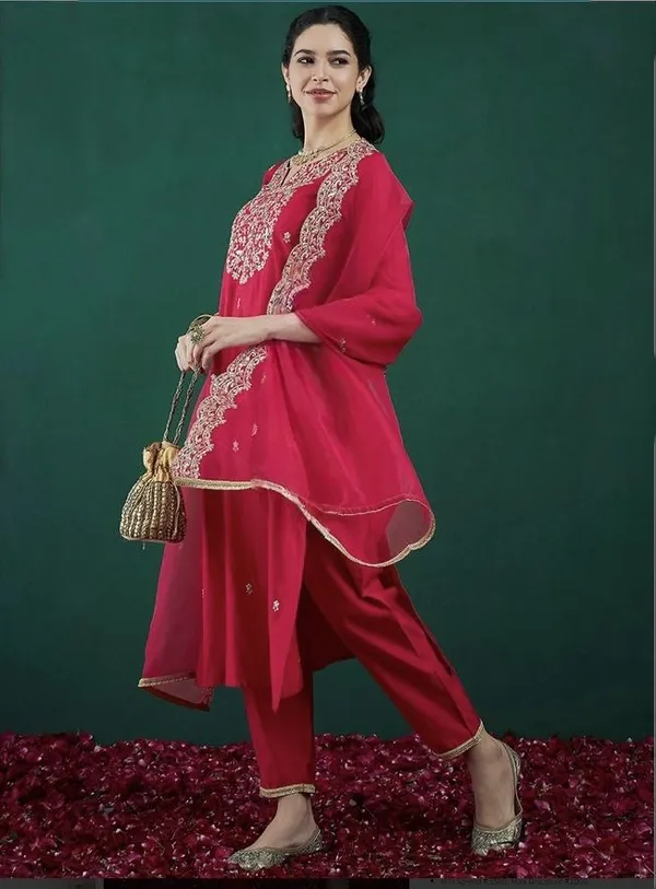 Pink_Chanderi_Straight_Embroidered_Kurta_Set_For_Women