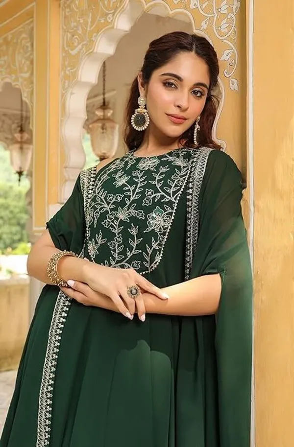 Dark_Green_Cotton_Straight_Embroidered_Kurta_Set_For_Women