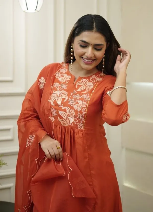 Orange_Chinon_Straight_Embroidered_Kurta_Set_For_Women