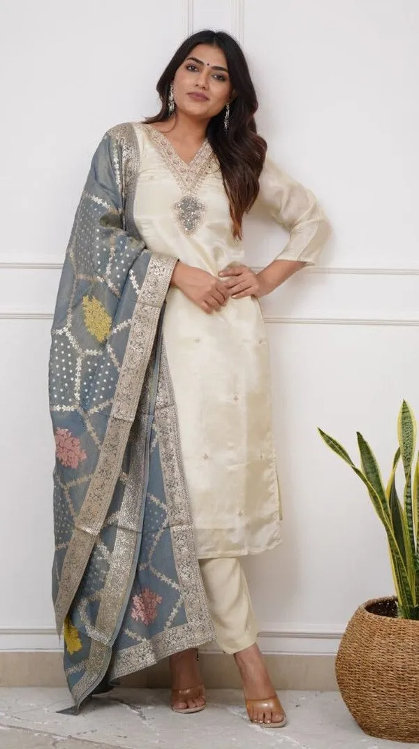 White_Cotton_Straight_Printed_Kurta_Set_For_Women