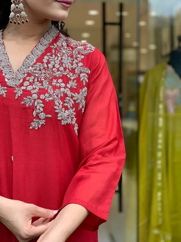 Red_Chanderi_Embroidered_Straight_Kurta_Set_For_Women