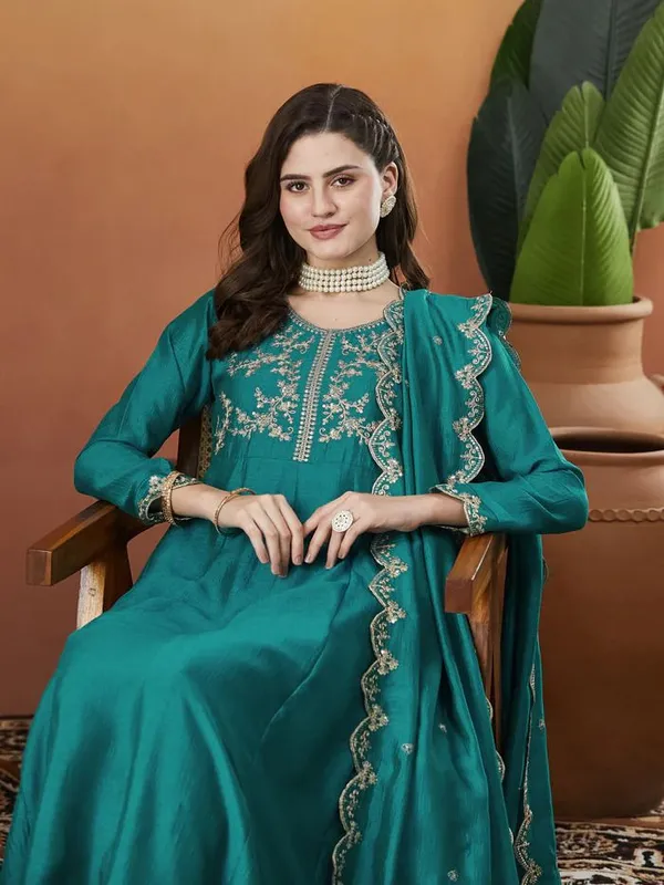 Beige_Flared_Anarkali_Zari_Embroidered_Kurta_Set_For_Women