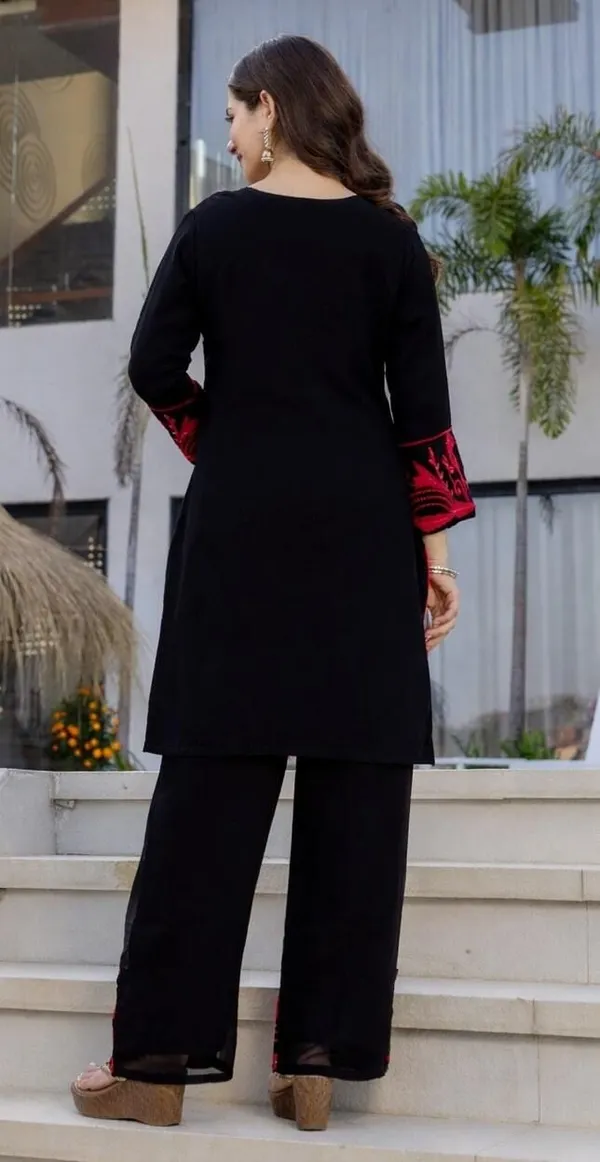 Black_Georgette_Straight_Embroidered_Kurta_Set_For_Women