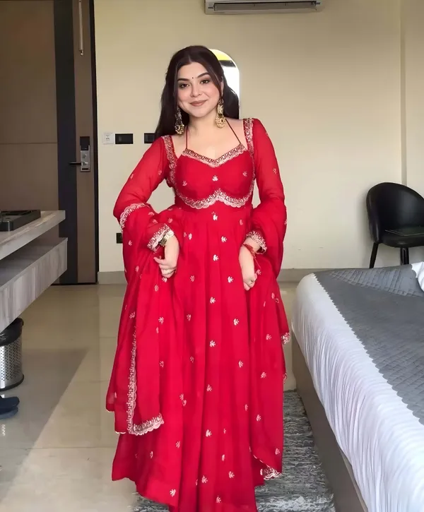 Red_Georgette_Anarkali_Embroidered_Kurta_Set_For_Women