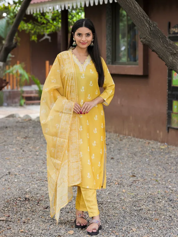 Yellow_Rayon_Embroidered_Kurta_Set_For_Women
