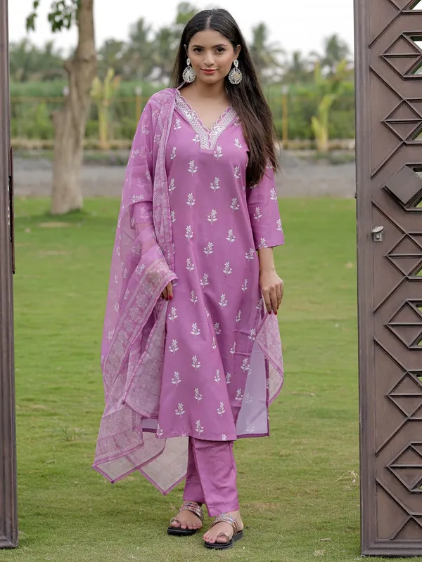 Purple_Rayon_Straight_Embroidered_Kurta_Set_For_Women