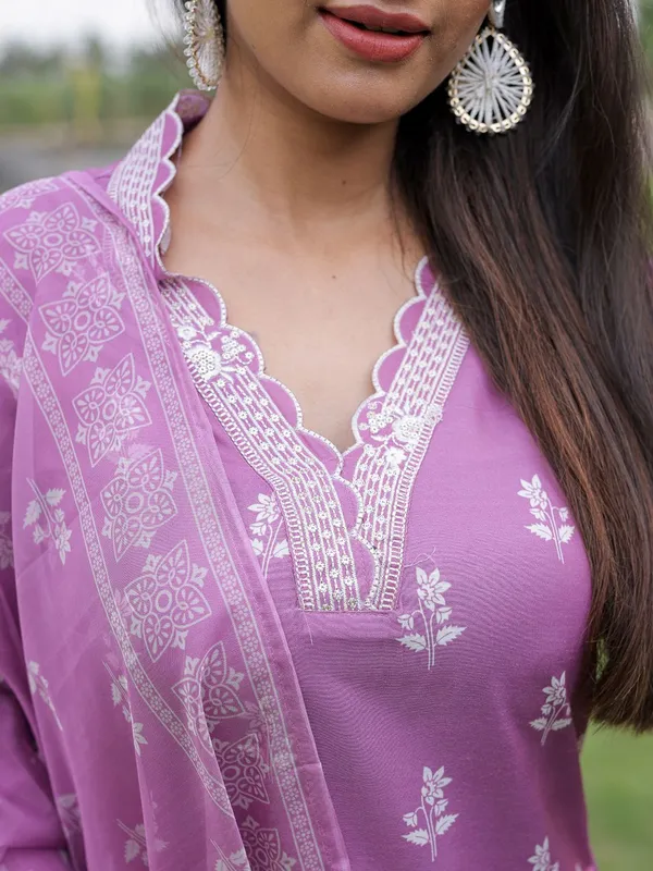 Purple_Rayon_Straight_Embroidered_Kurta_Set_For_Women
