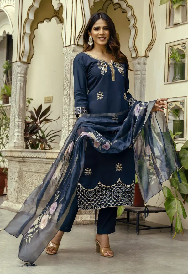 Blue_Cotton_Straight_Embroidered_Kurta_Set_For_Women