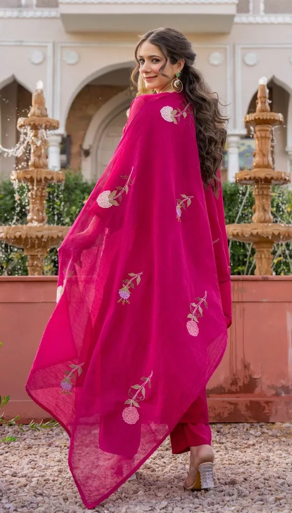 Pink_Cotton_Straight_Floral_Embroidered_Kurta_Set_For_Women