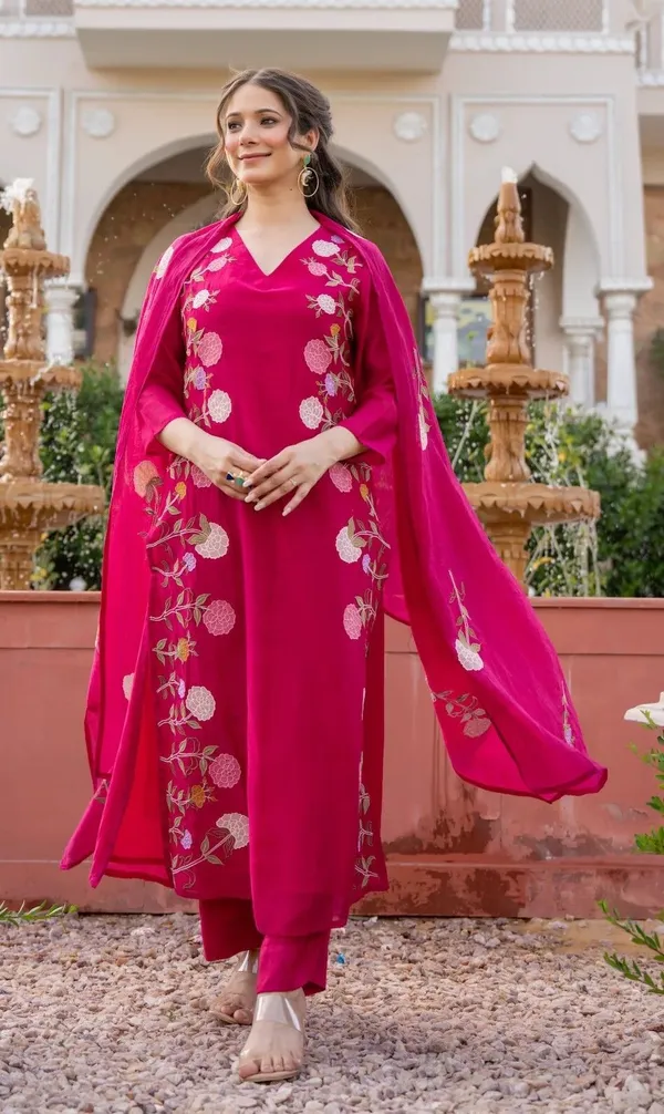 Pink_Cotton_Straight_Floral_Embroidered_Kurta_Set_For_Women