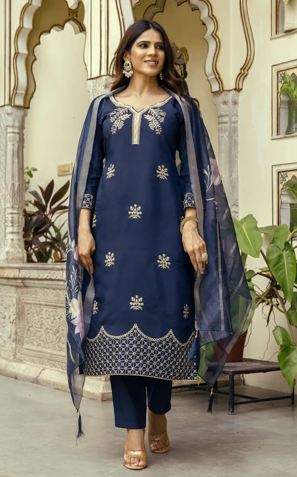 Blue_Cotton_Straight_Embroidered_Kurta_Set_For_Women