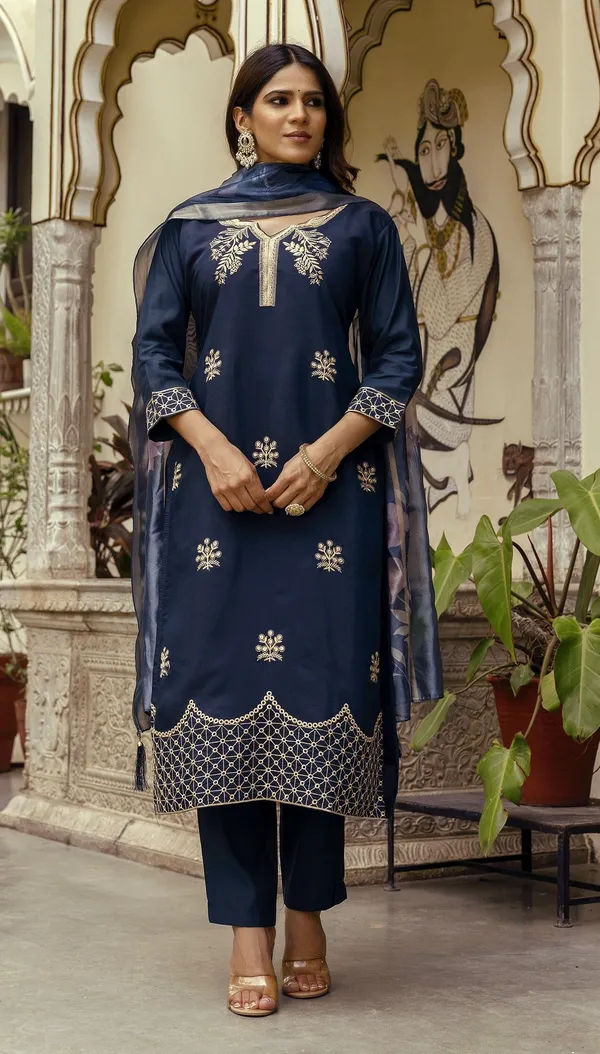 Blue_Cotton_Straight_Embroidered_Kurta_Set_For_Women