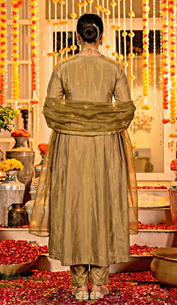 Olive_Chanderi_Silk_Embroidered_Straight_Kurta_Set_For_Women