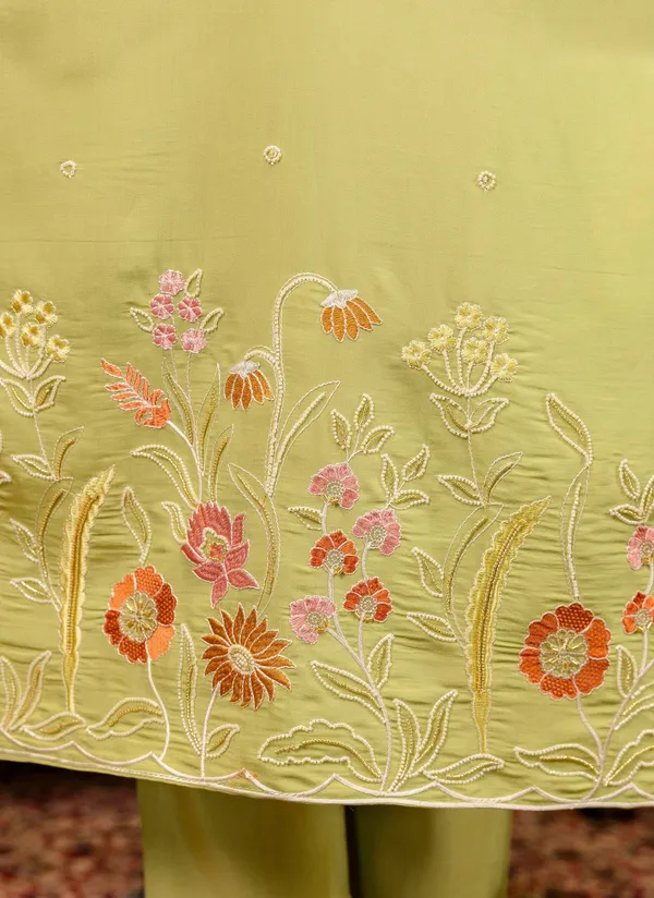 Lemon_Viscose_Straight_Embroidered_Kurta_Set_For_Women