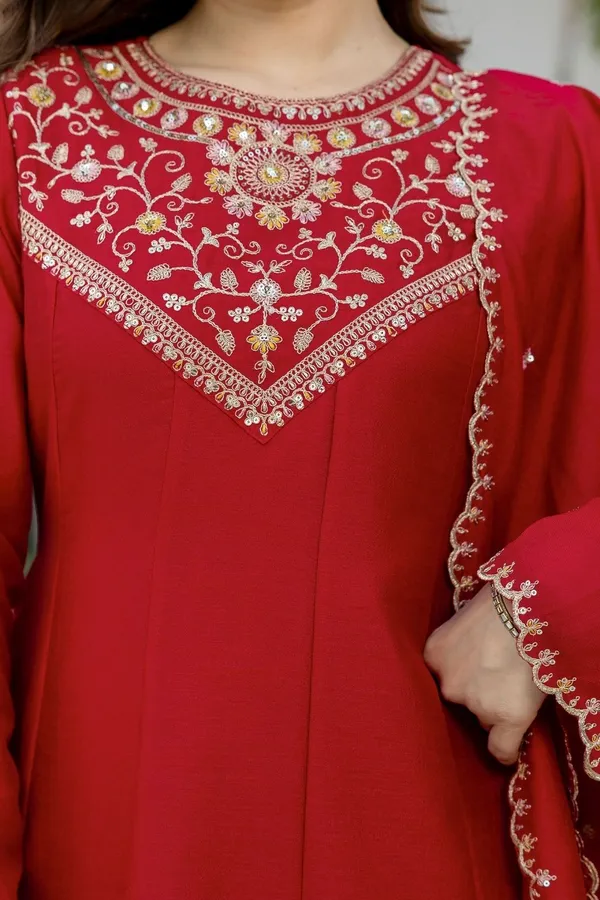 Red_Vichitra_Silk_Straight_Embroidered_Kurta_Set_For_Women